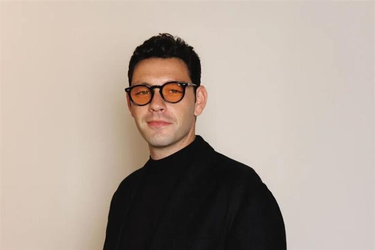 Elliot Grainge, a successful entrepreneur, record executive and Northeastern graduate, is the 2025 undergraduate commencement speaker